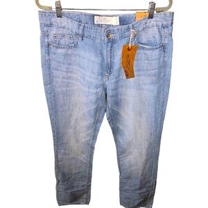 H&M size 12 lightweight LOGG denim. Easy fit. NWT. 68% cotton,32% linen.